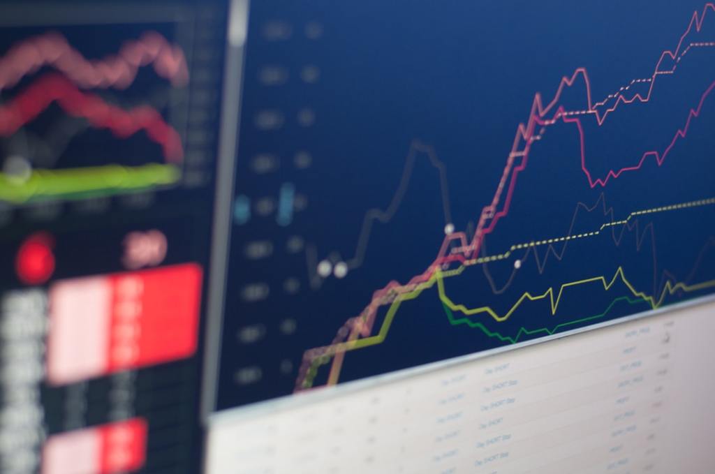 Baja de 3,5% en ADRs: energéticas bajo presión y riesgo país en&nbsp;alza